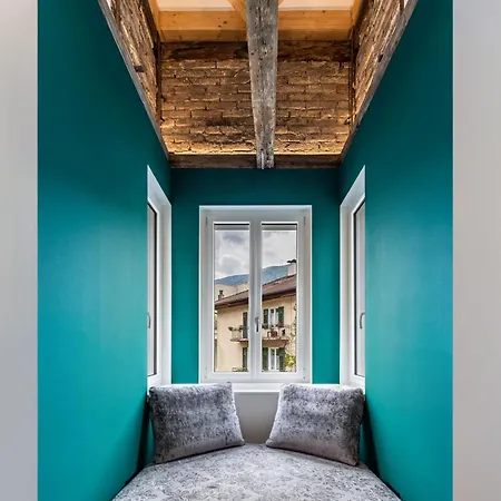 App 205 Palazzo Cavour Apartment *